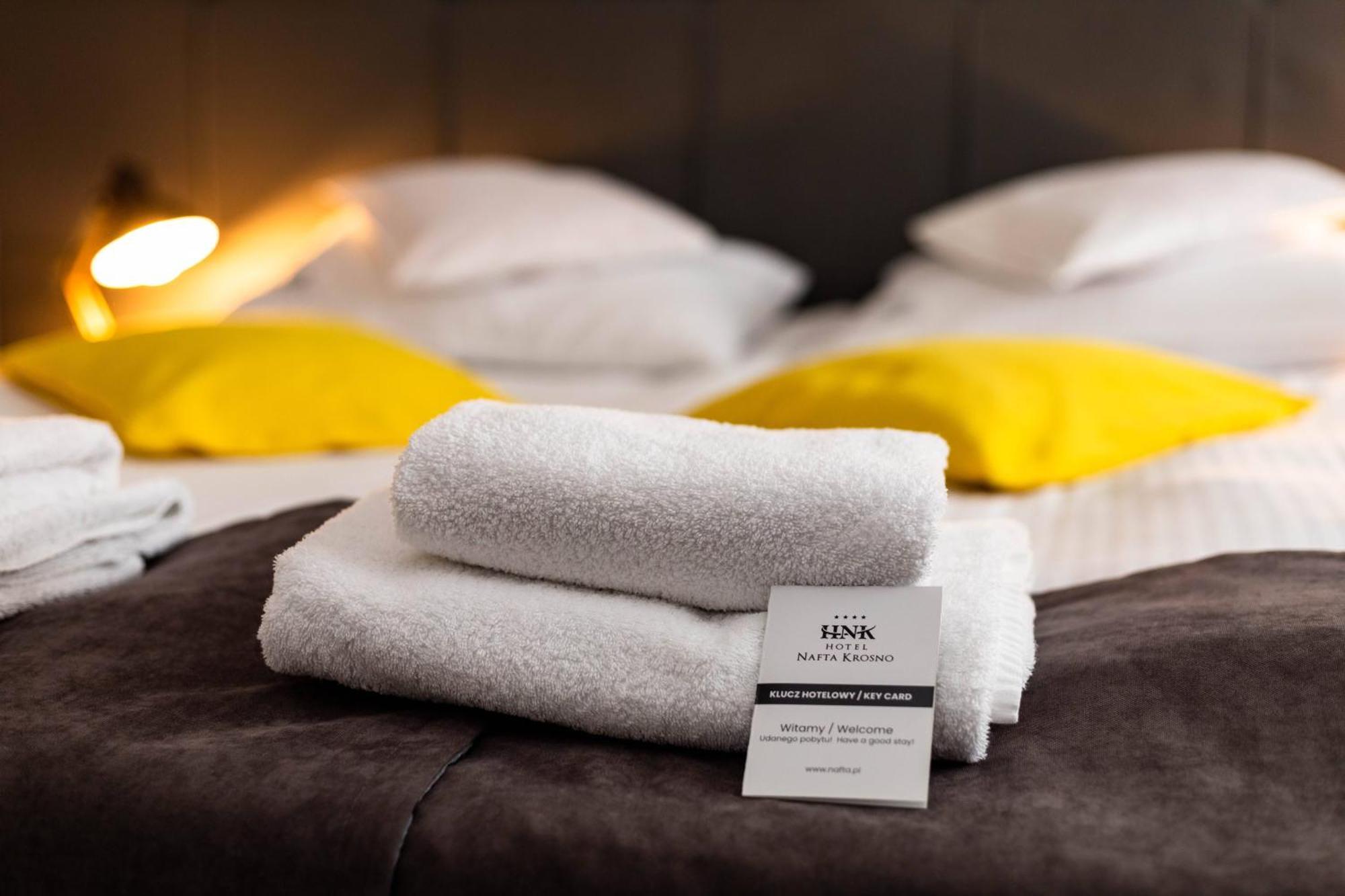 Hotel Nafta 크로스노 외부 사진